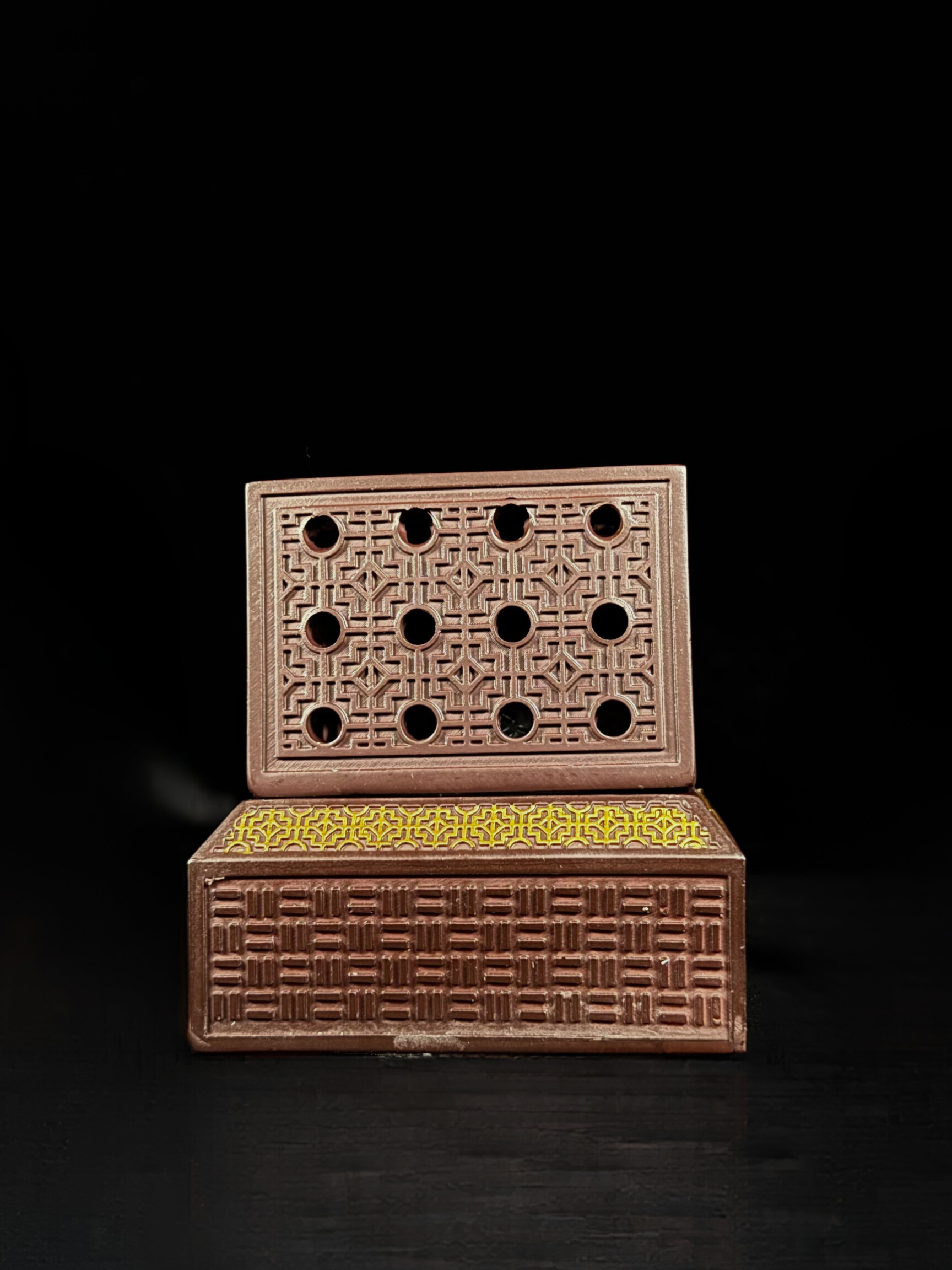 Magnetic Bakhoor Burner